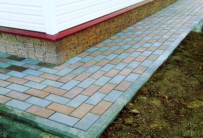 Отмостка из тротуарной плитки Шаховская