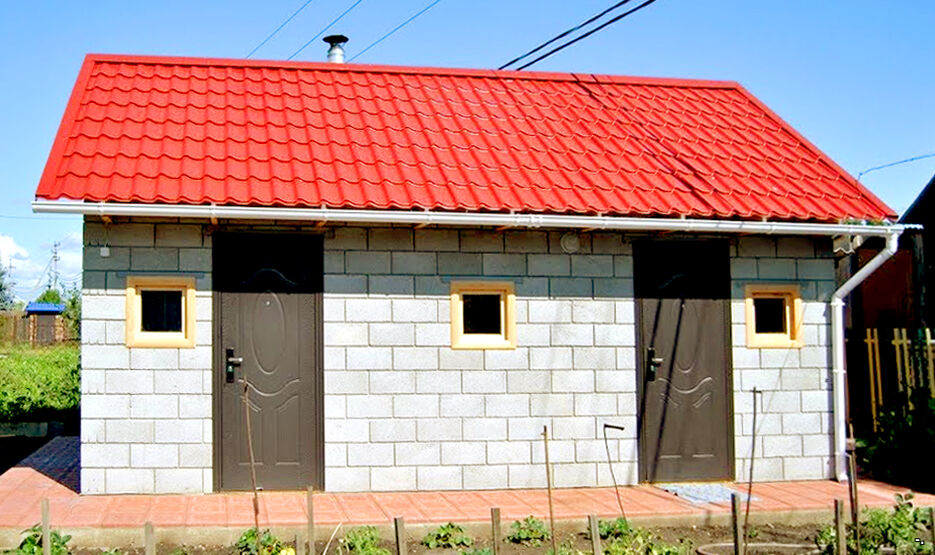 Строительство хозяйственного блока. Хозблоки каркасные, из блоков и кирпича