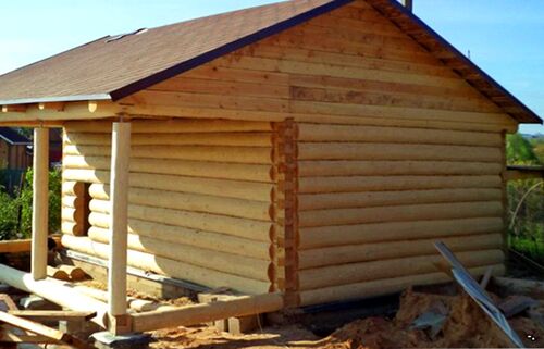 Баня из бревна