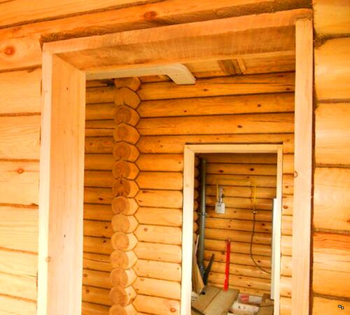 Черновая обсада двери